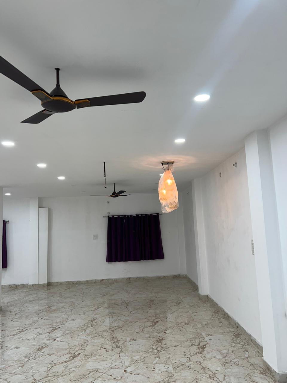 Prizenta Stay Hall View 2